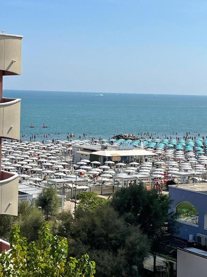 Hotel Lido Misano Adriatico Ngoại thất bức ảnh